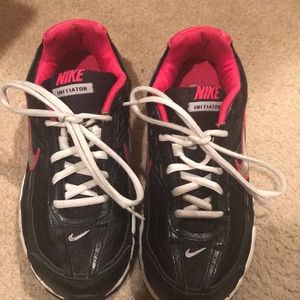 Woman’s Nike tennis size 7